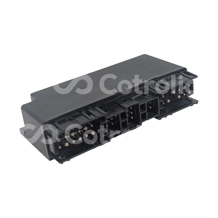 Boitier de lève vitre Mercedes Classe E (de 1984 à 1993)