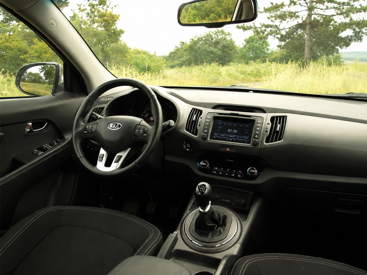 kia sportage interieur
