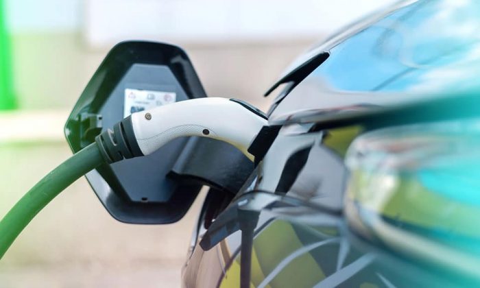 les differents cables de charge de voiture electriques